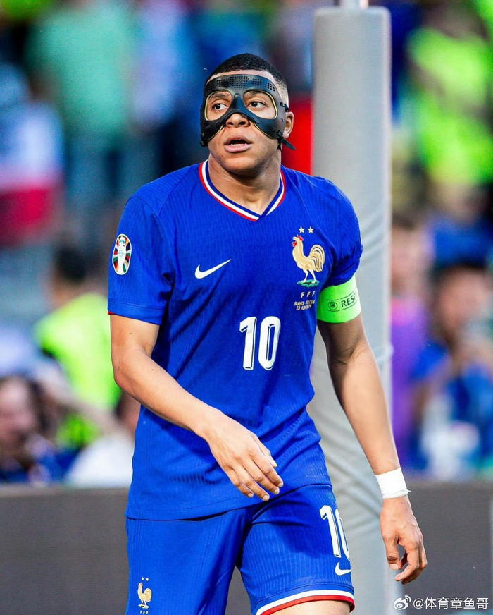 废弃电车桥 废弃电车桥